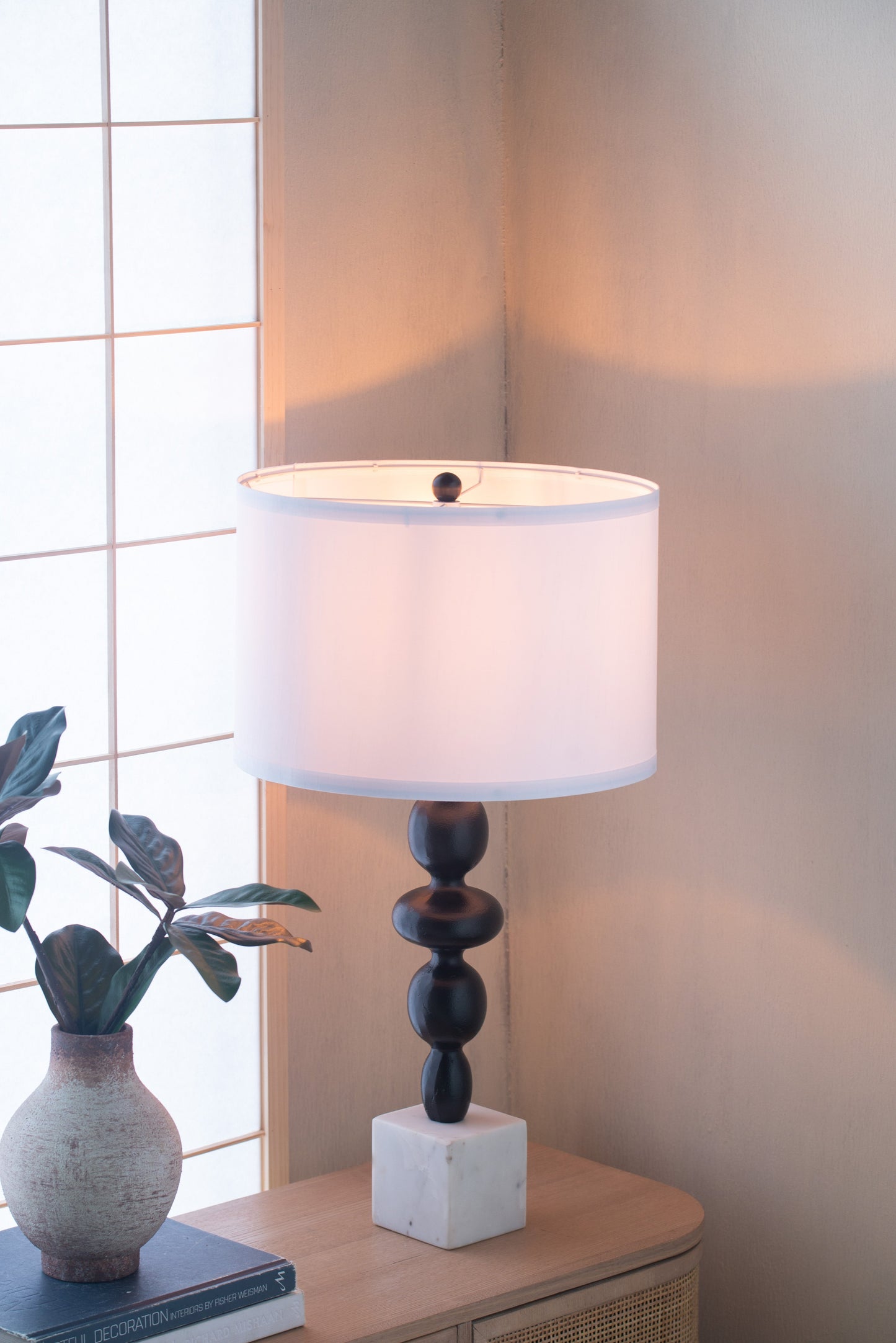 D15x29.5" Table Lamp