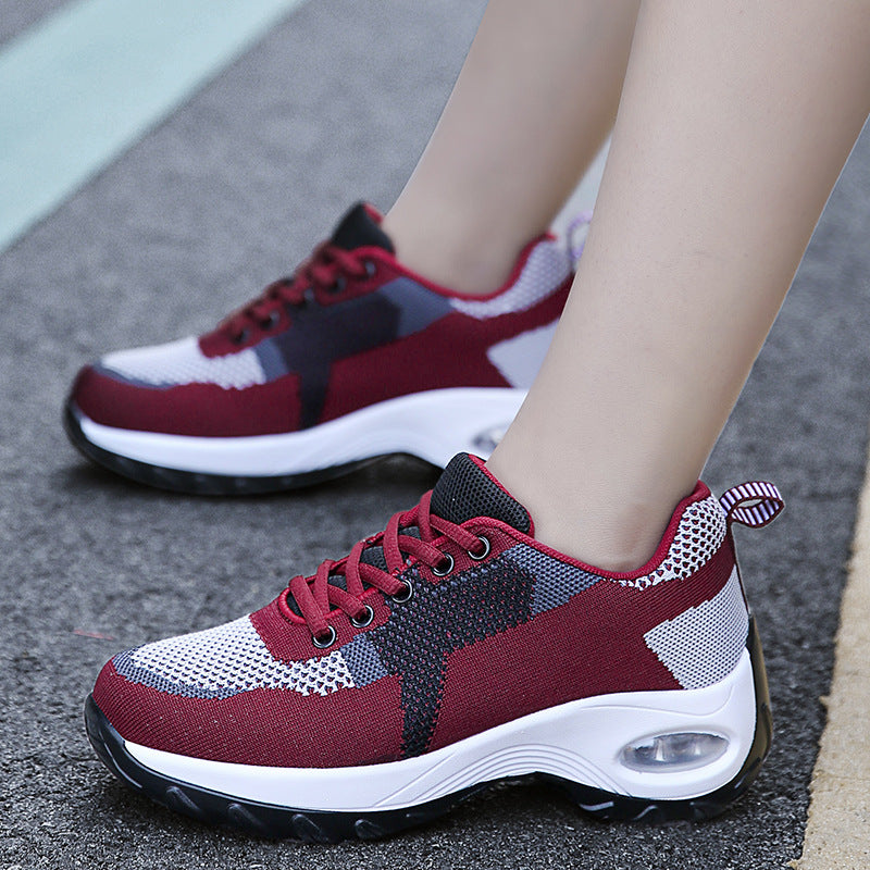 Lightweight Soft-soled Rocking Shoes With A Flyknit Mesh Upper And Air Cushion