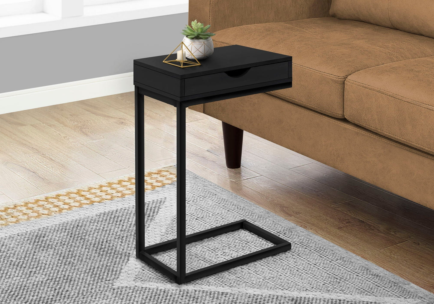 Accent Table, C - Shaped Contemporary Elegant Design