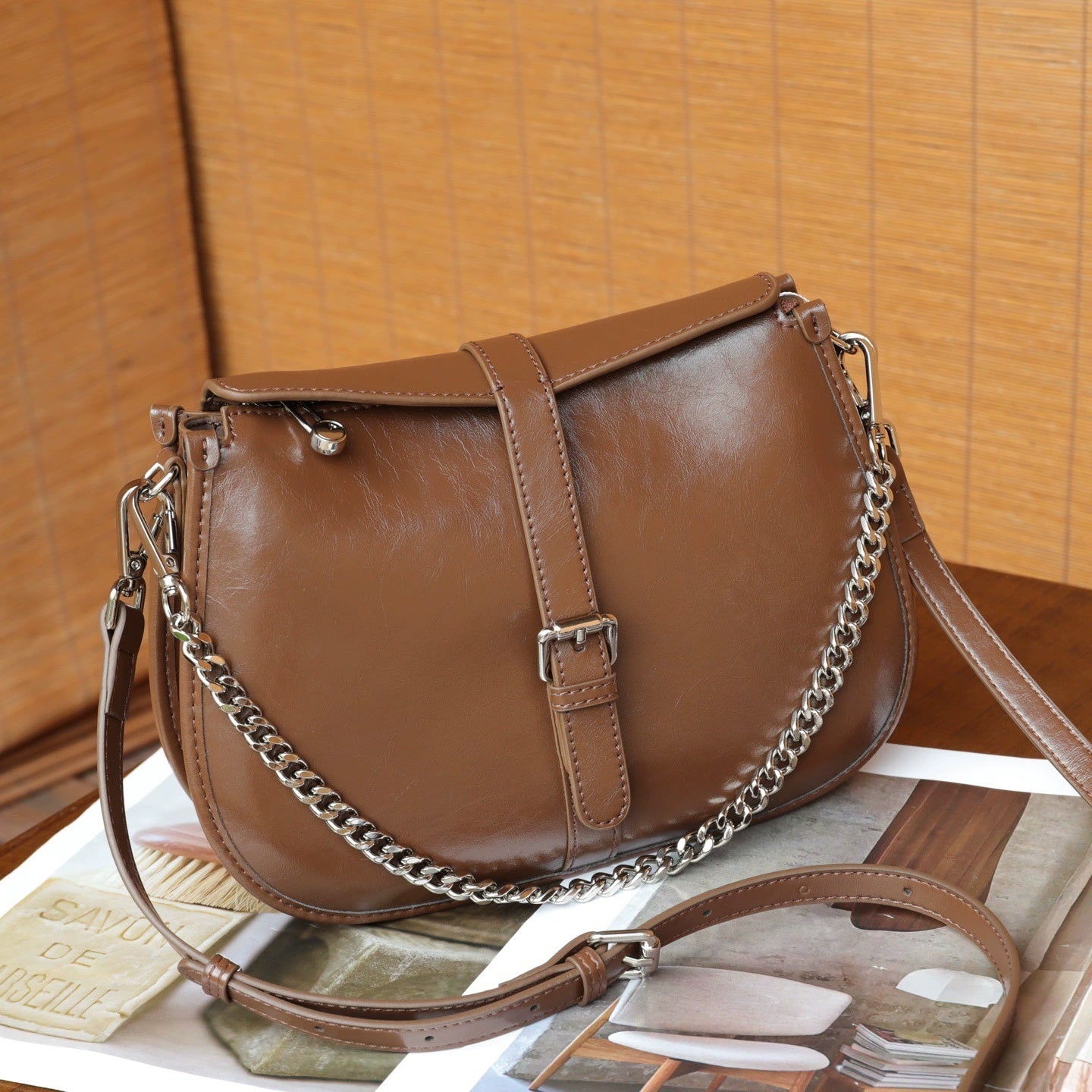 Cross-border Top-layer Genuine Leather Saddle Bag, Versatile And High-end Feeling, Women's Fashion Simple Shoulder Chain Underarm Bag