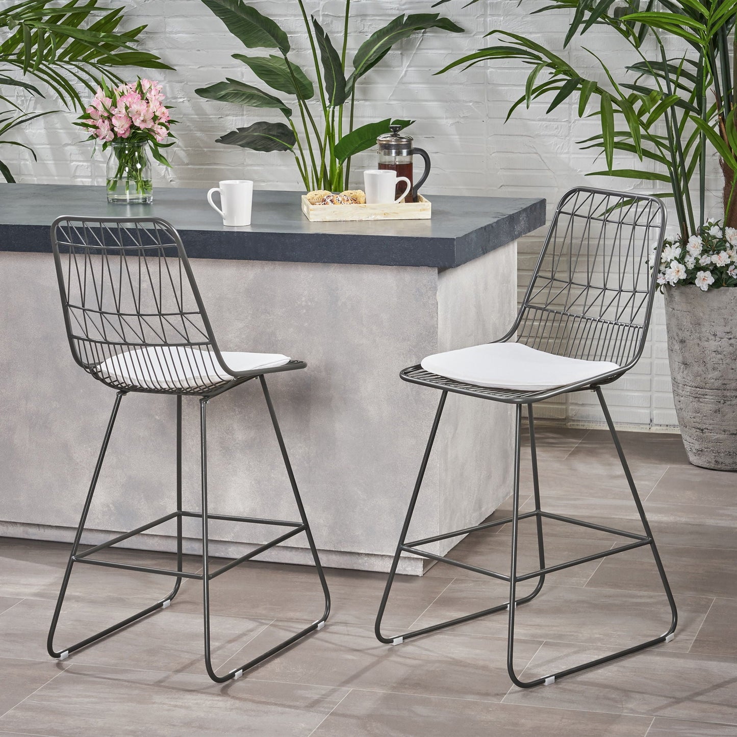 Yearning Iron Counter Stool With Water Resistant Cushion