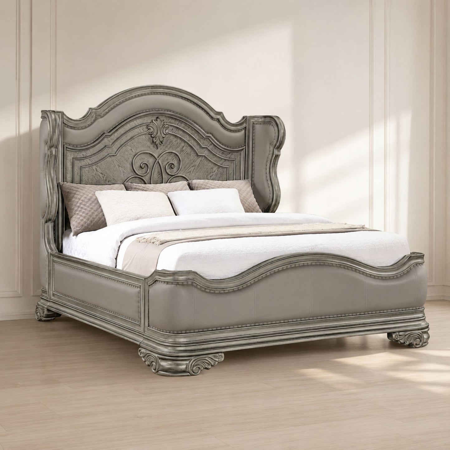 Bella - Traditional Bed