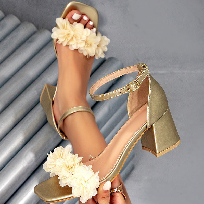 Square-toe Chunky-heel Sandals With A Buckle And Floral Detail, Open-toe Design