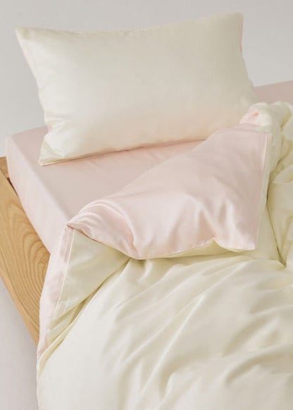 Adeline Pastel Silky Cooling TENCEL™ Bedding Set / Gray