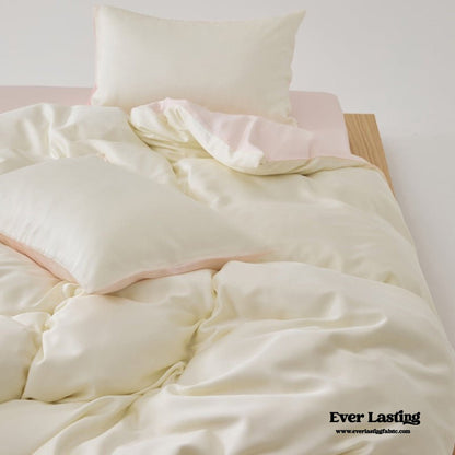 Adeline Pastel Silky Cooling TENCEL™ Bedding Set / Cream