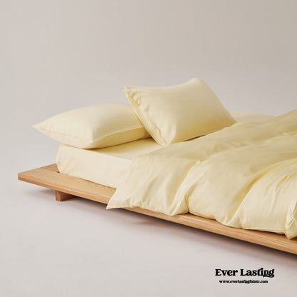 Adeline Pastel Silky Cooling TENCEL™ Bedding Set / Cream