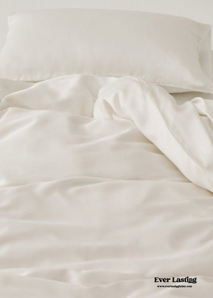 Adeline Pastel Silky Cooling TENCEL™ Bedding Set / Cream