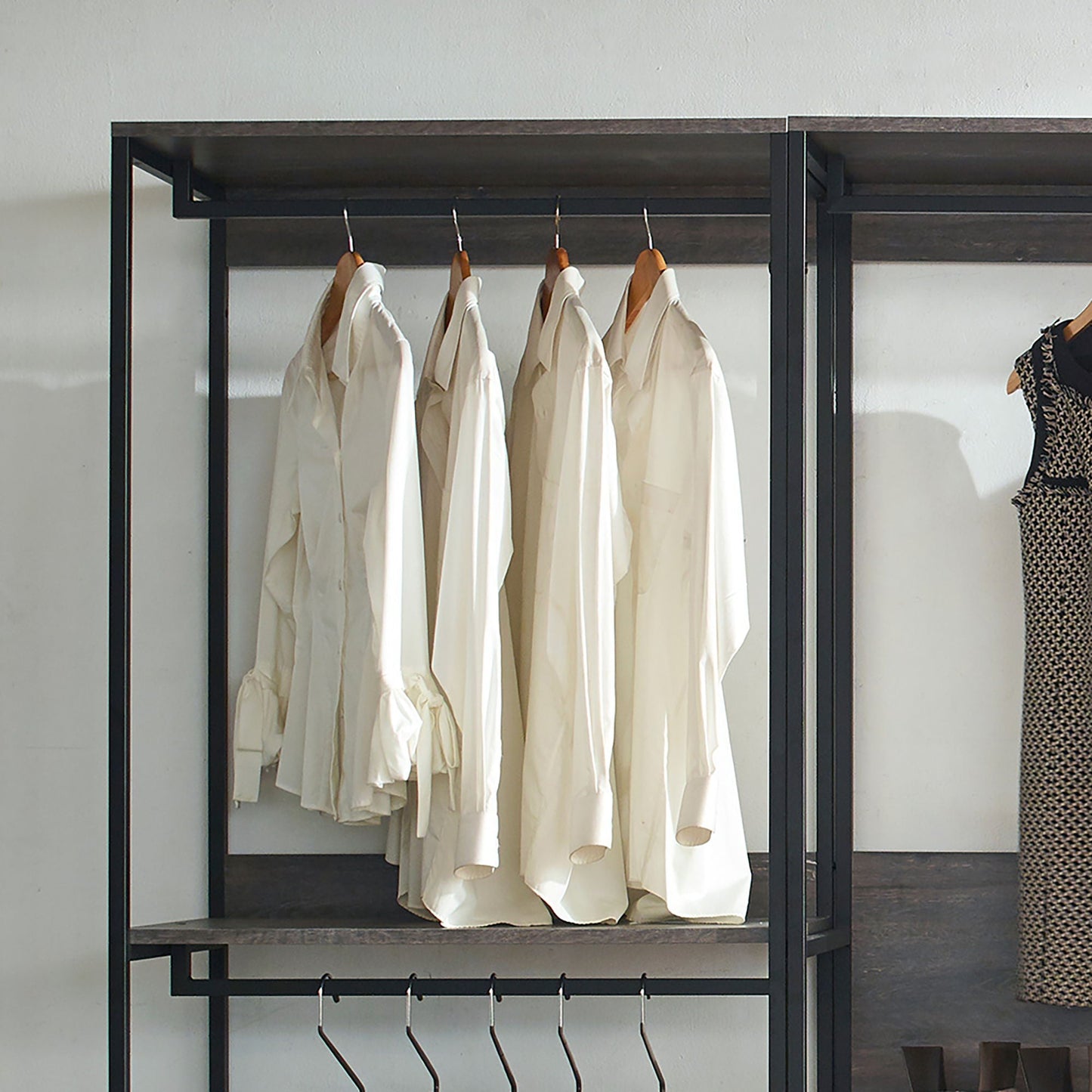Monica - Walk-In Closet System & Modular Design - Rustic