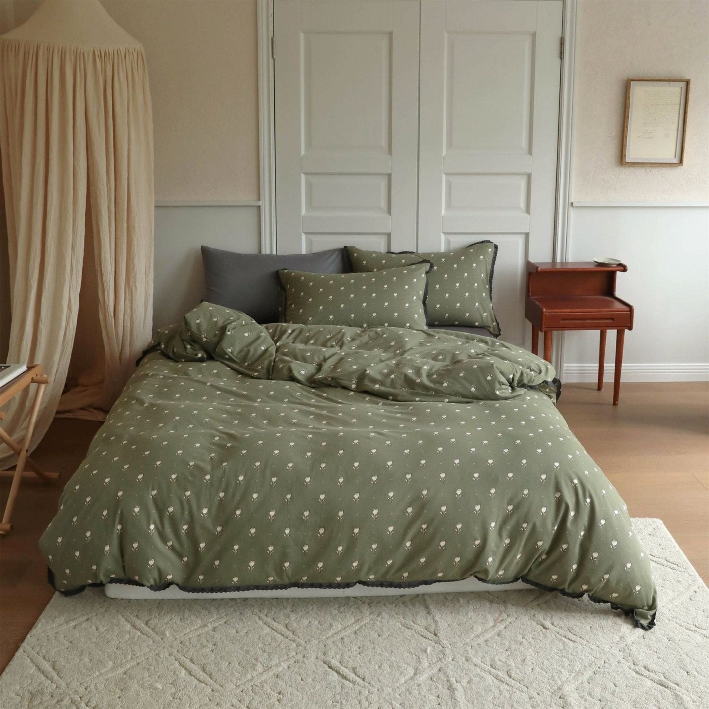 Anaya Rose French Vintage Bedding Set / Black + Brown