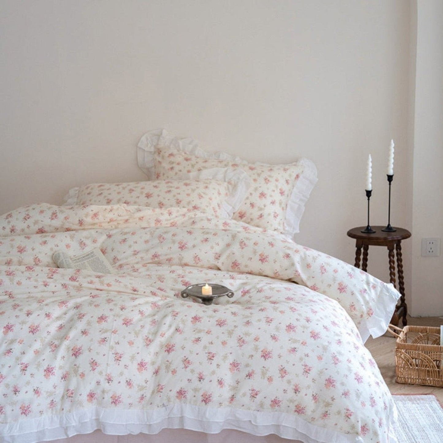 Annie Lace Ruffle Floral Bedding Set / Pink Beige
