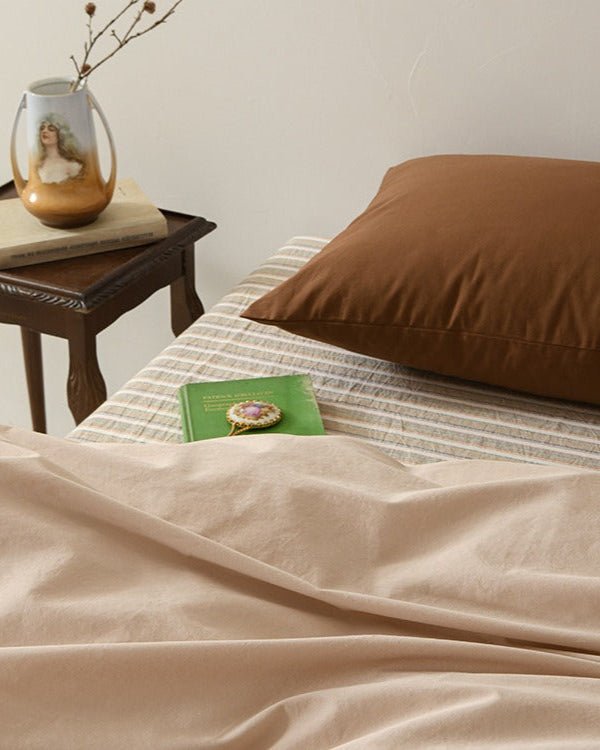 Ava Vintage Striped Cotton Bedding Set / Beige Striped