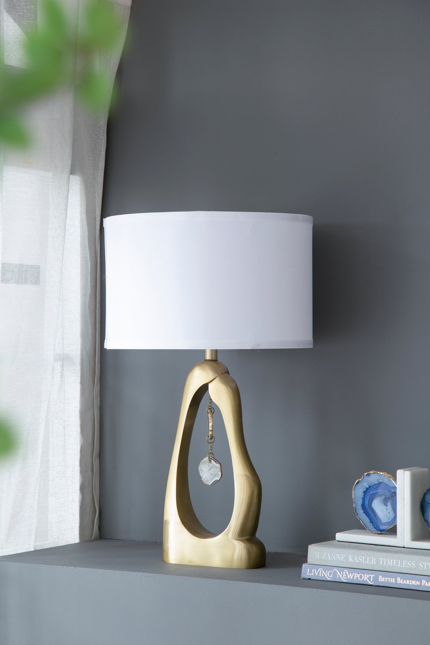 Geode-Inspired Gold Aluminum Table Lamp