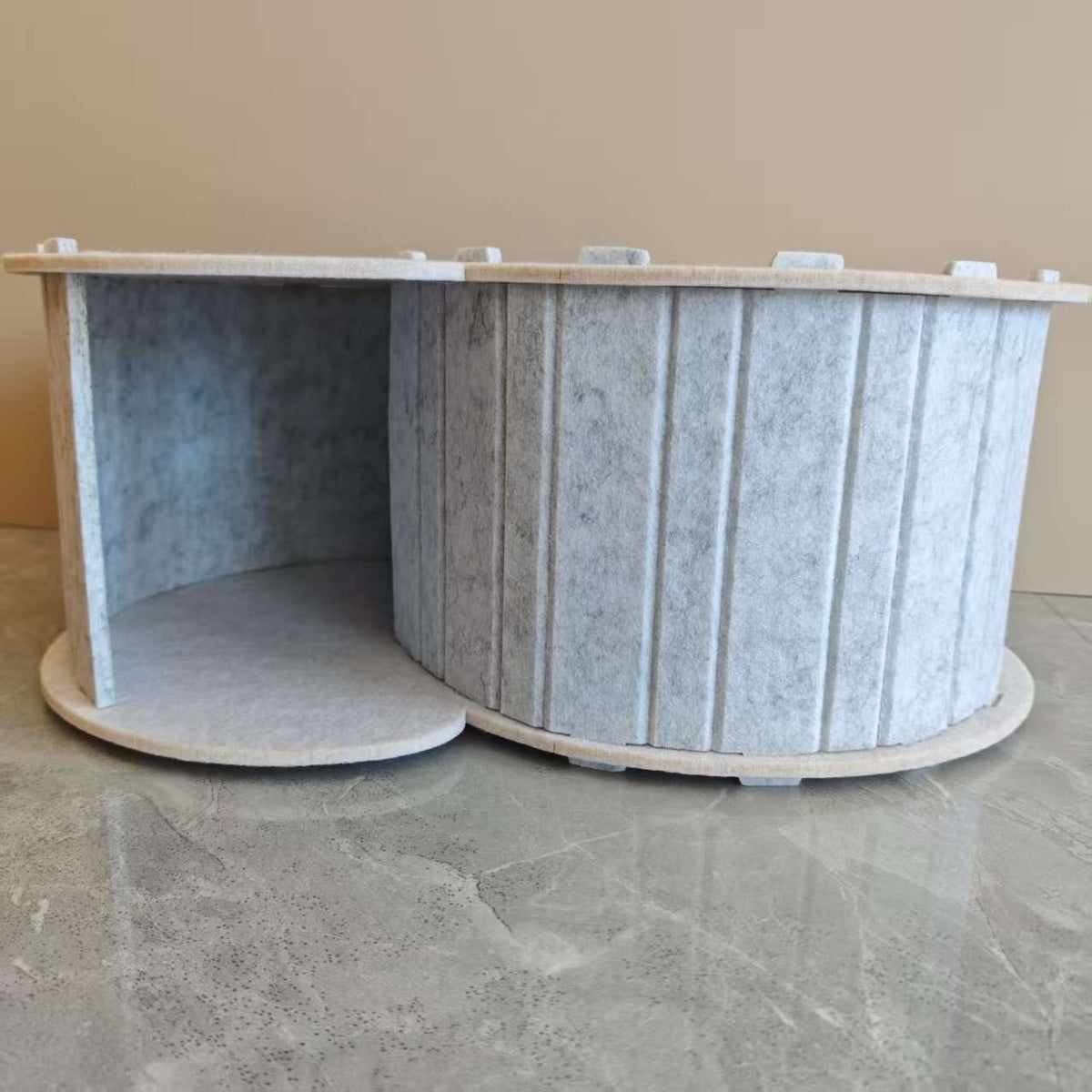 Foldable Semi-closed Felt Cat Scratch Board Nest