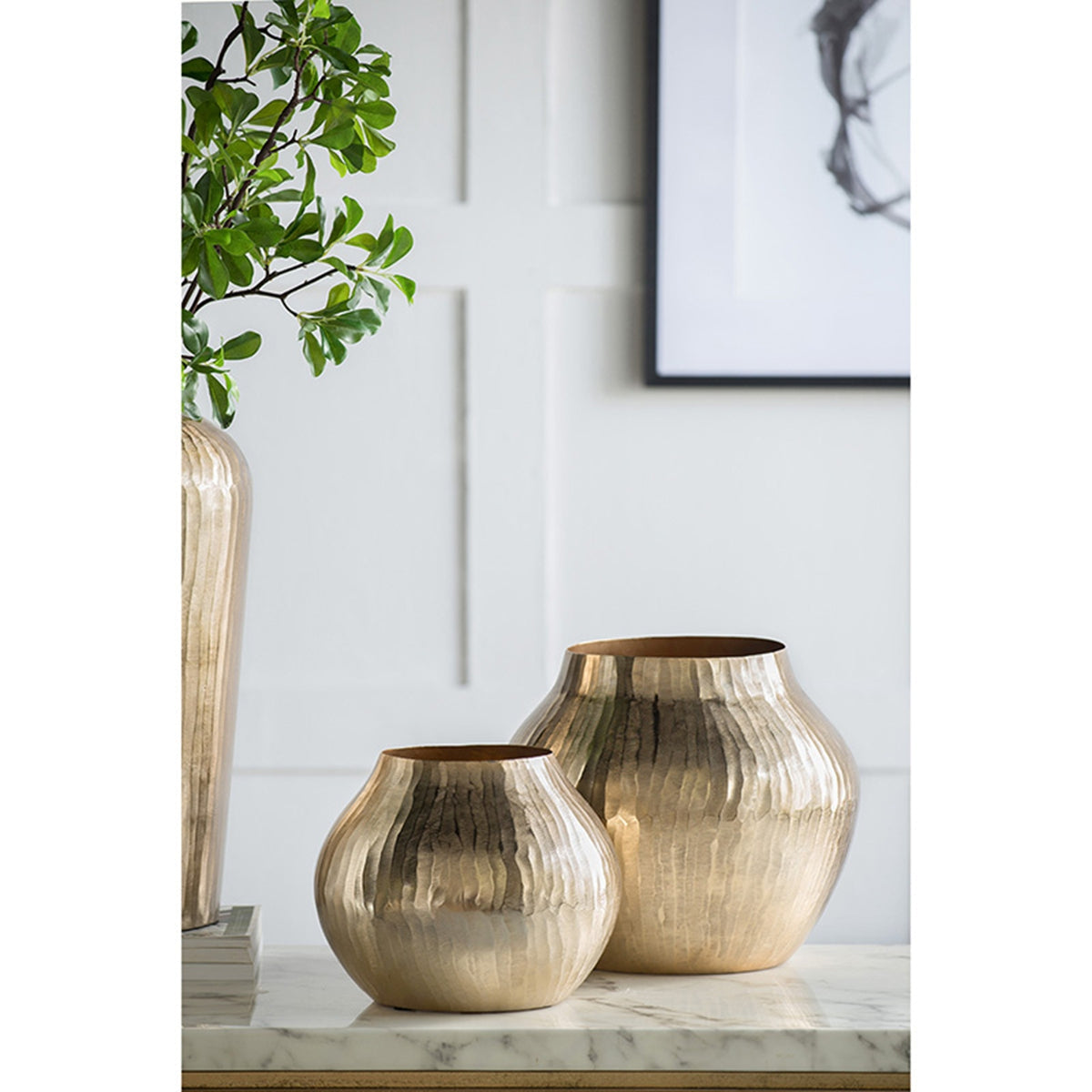 11x11x9" Aluminum Chisel Flower Vase