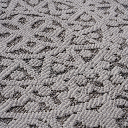 Guros Collection 4' x 6' Area Rug