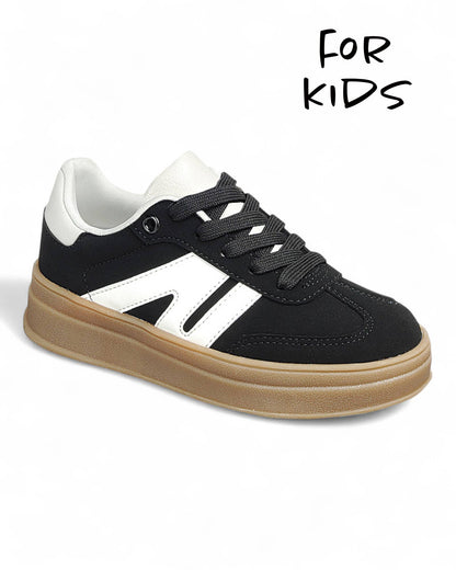 Black and white Sneakers