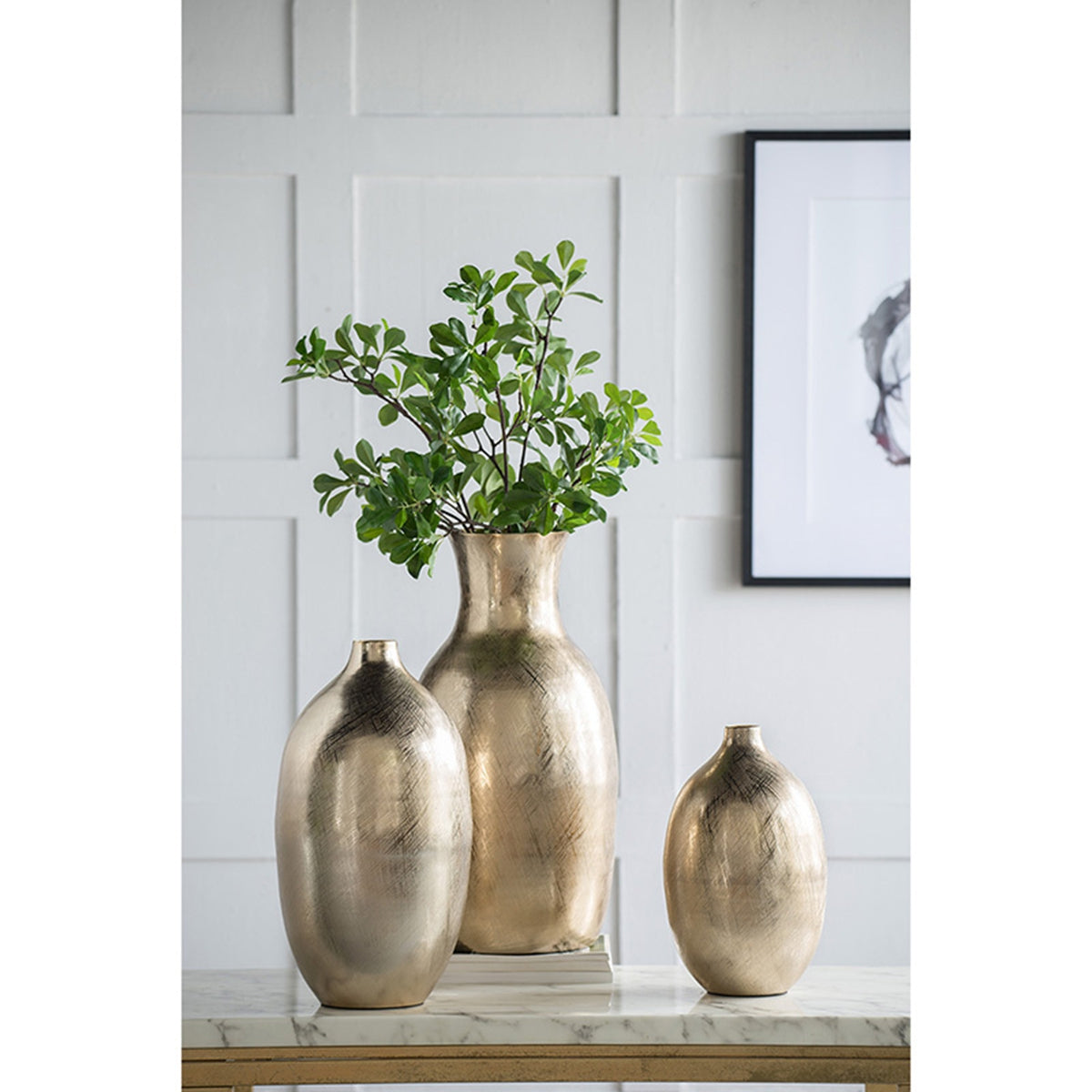 8.5x8.5x18.5 Aluminum Vase