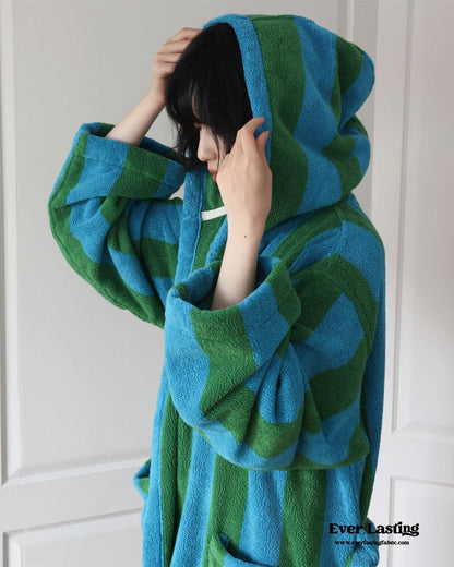 Modern Striped Cotton Bathrobe Set / Blue