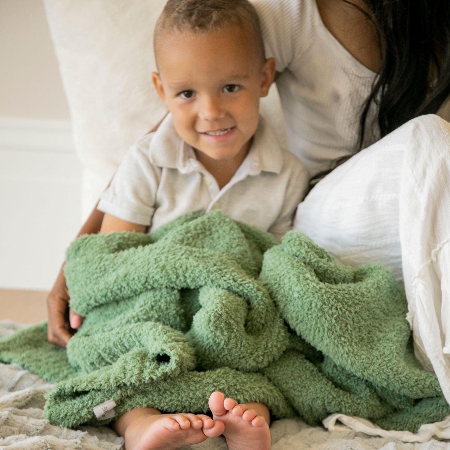 Bamboni® Receiving Blanket 30" x 40" Bamboo Rayon Blend