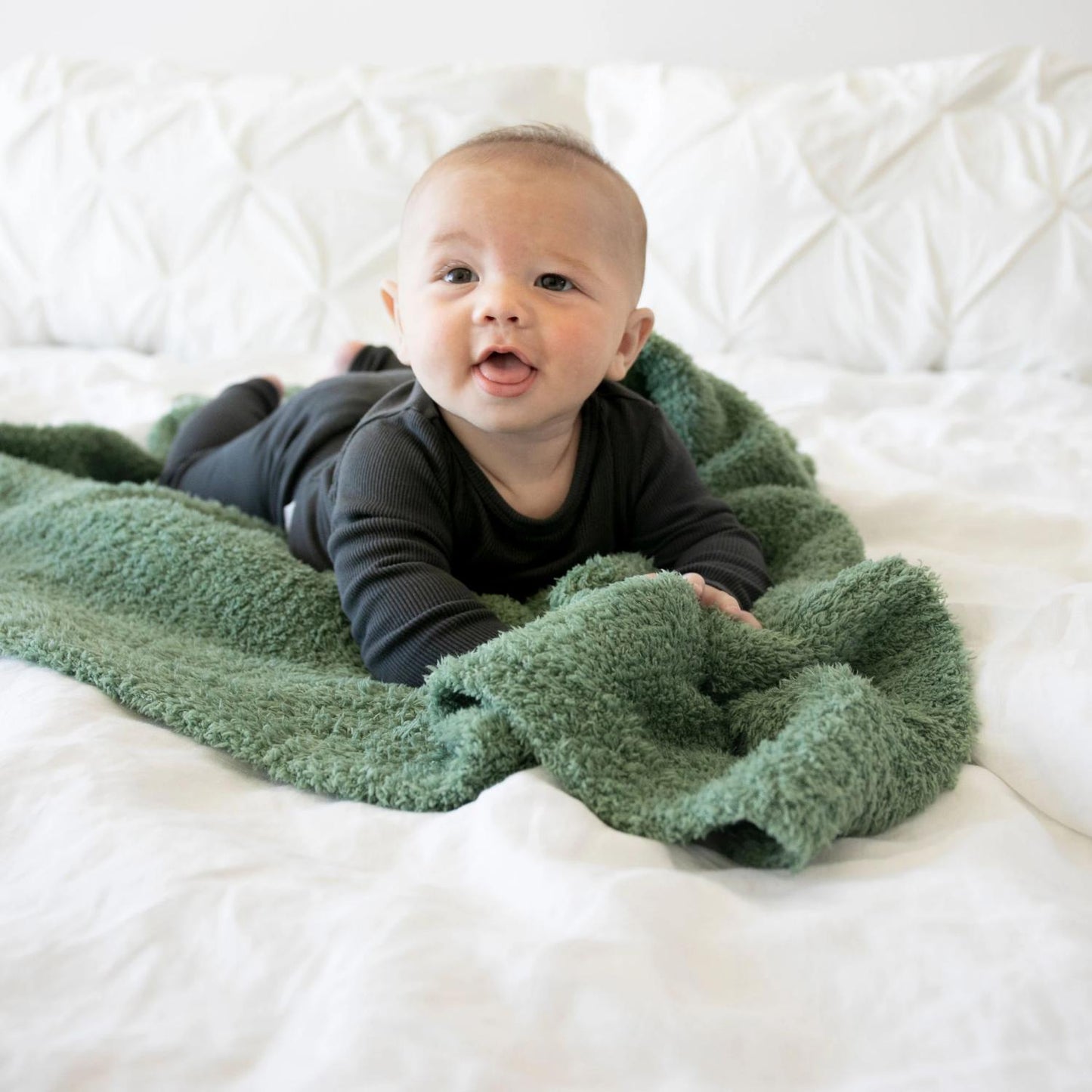 Bamboni® Receiving Blanket 30" x 40" Bamboo Rayon Blend