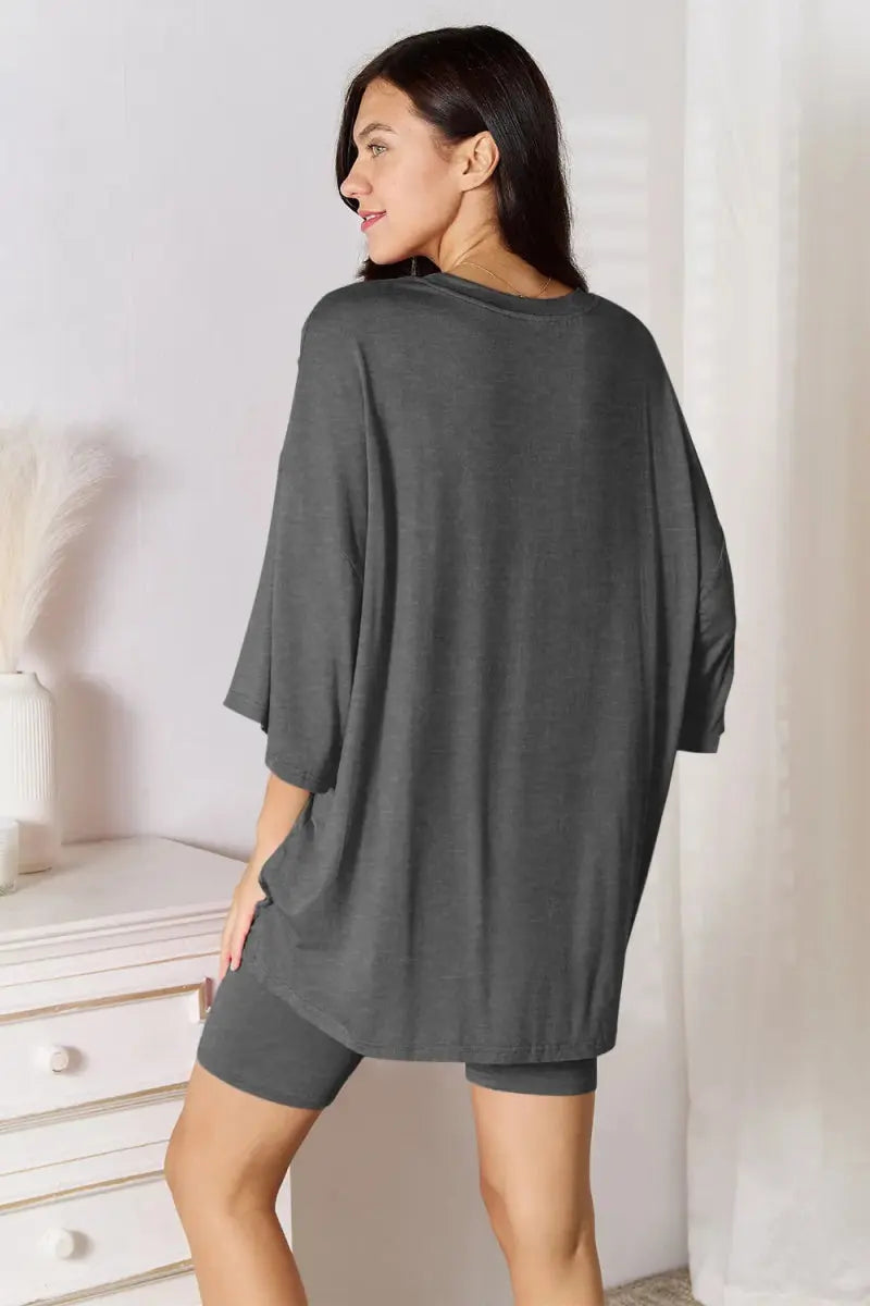 Three-Quarter Sleeve Top - Soft Rayon - Everyday Essential