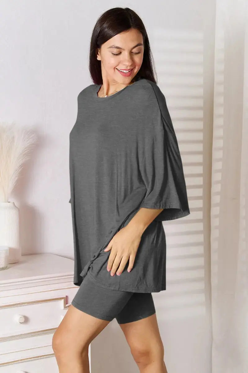 Three-Quarter Sleeve Top - Soft Rayon - Everyday Essential