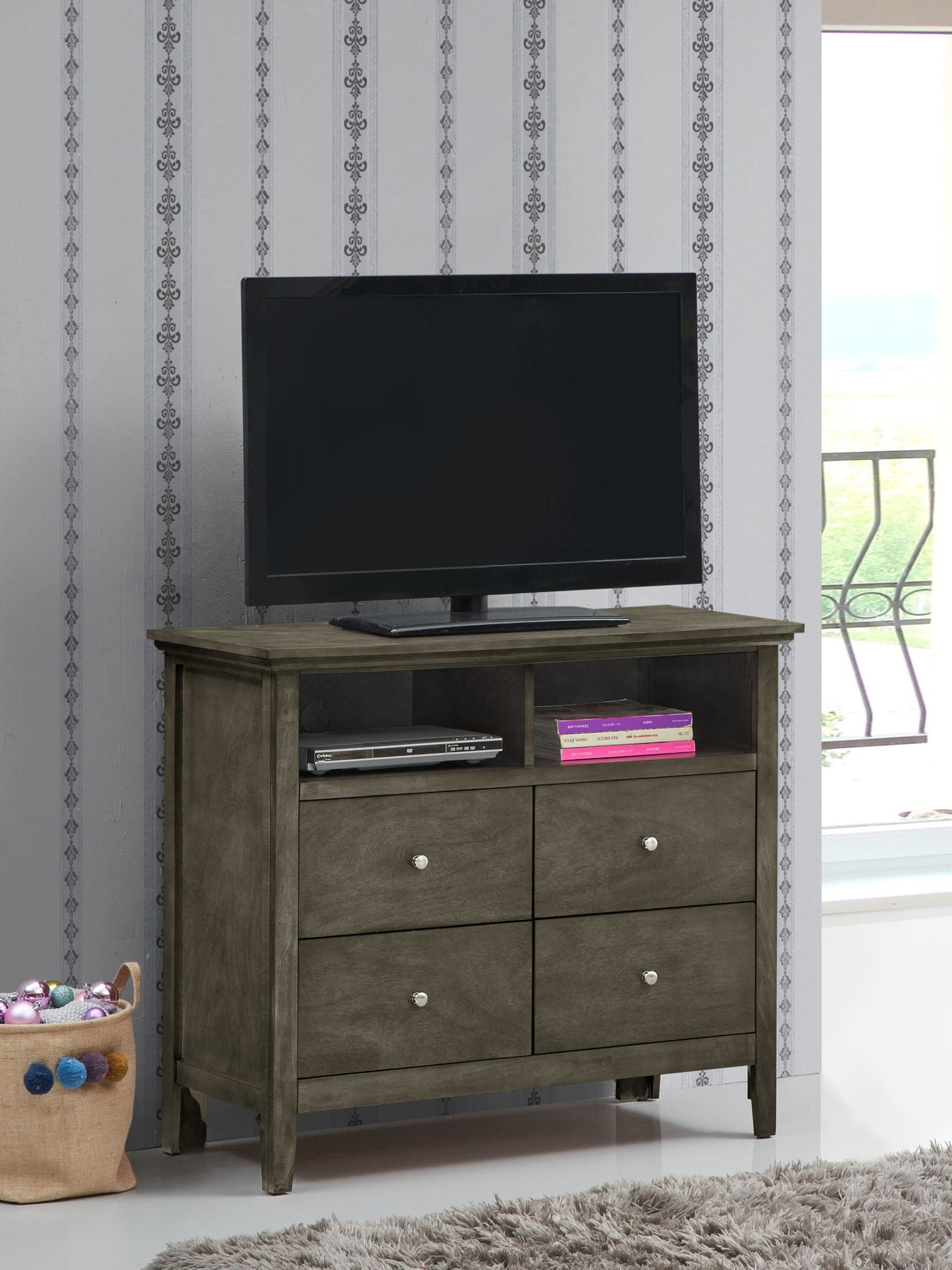 Hammond - Charming Media Chest With Storage
