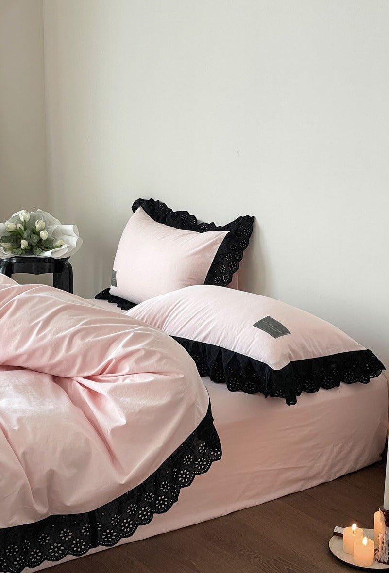Black Lace Ruffle Bedding Set / Purple