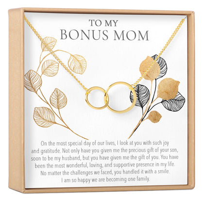 Bonus Mom Double Circles Necklace