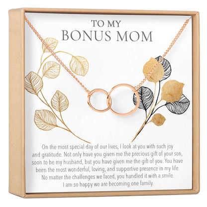 Bonus Mom Double Circles Necklace