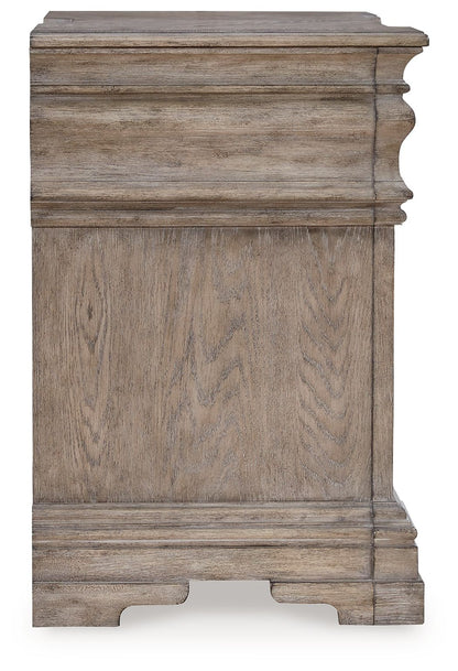 Blairhurst - Three Drawer Night Stand - Light Grayish Brown