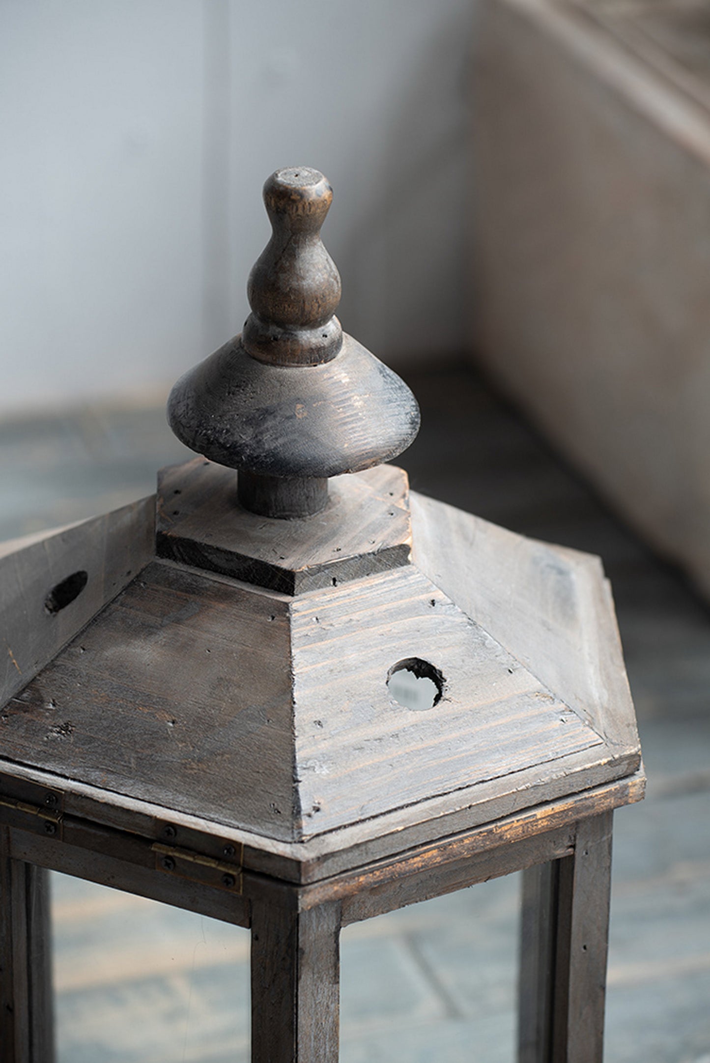 S/2 Graca Polygon Temple Garden Lanterns