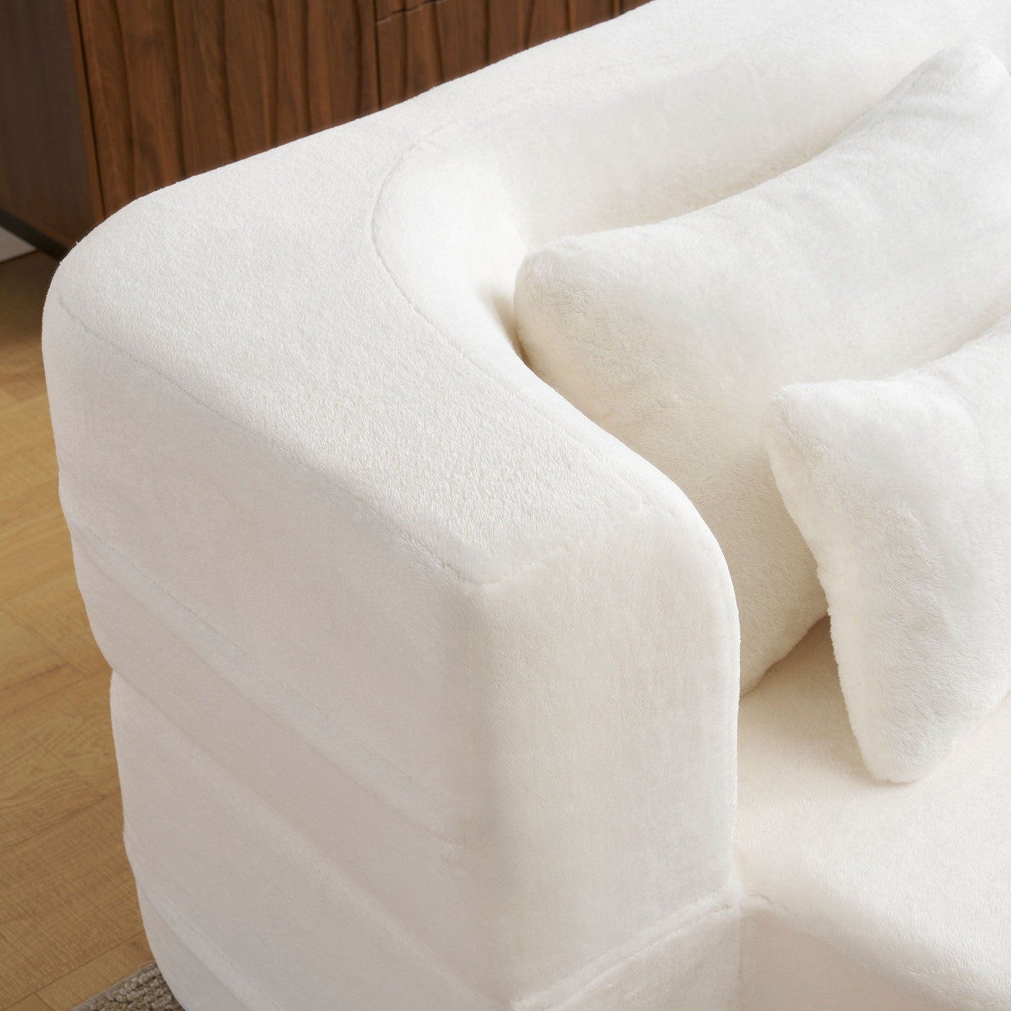 Modern Floor Sofa With 4 Pillows