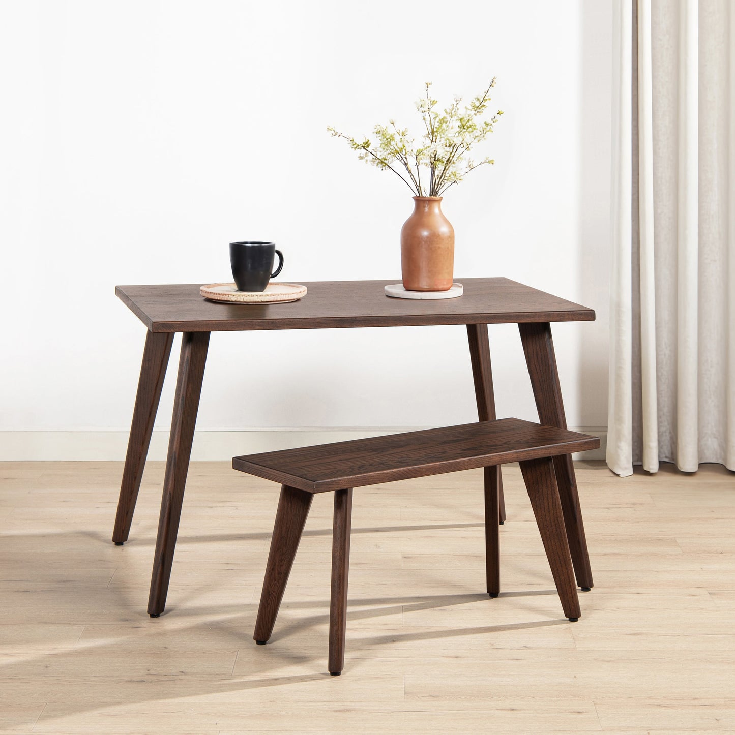 Capri 47-78.5" Solid Dining Table