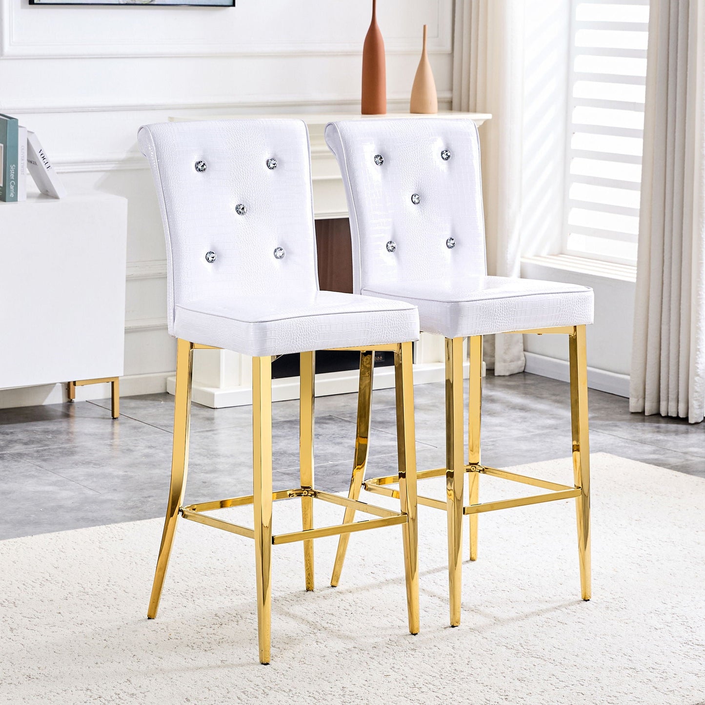 Bar Chairs With Crystal Clasp Design (Set of 2)