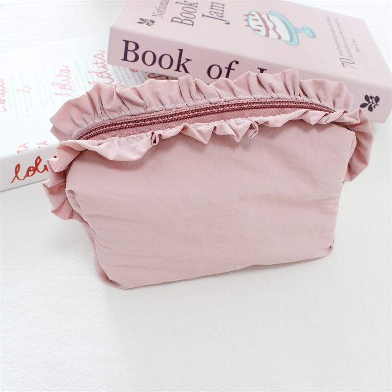 Korean-style Ruffled Makeup Bag Simple Nylon Waterproof Storage Pouch
