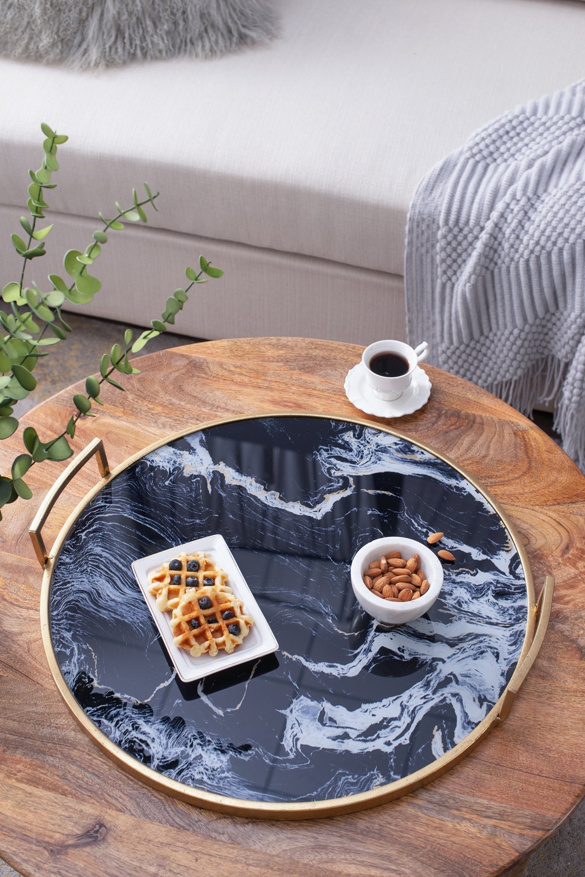 S/2 Round Decorative Tray with Abstract Marbled Design