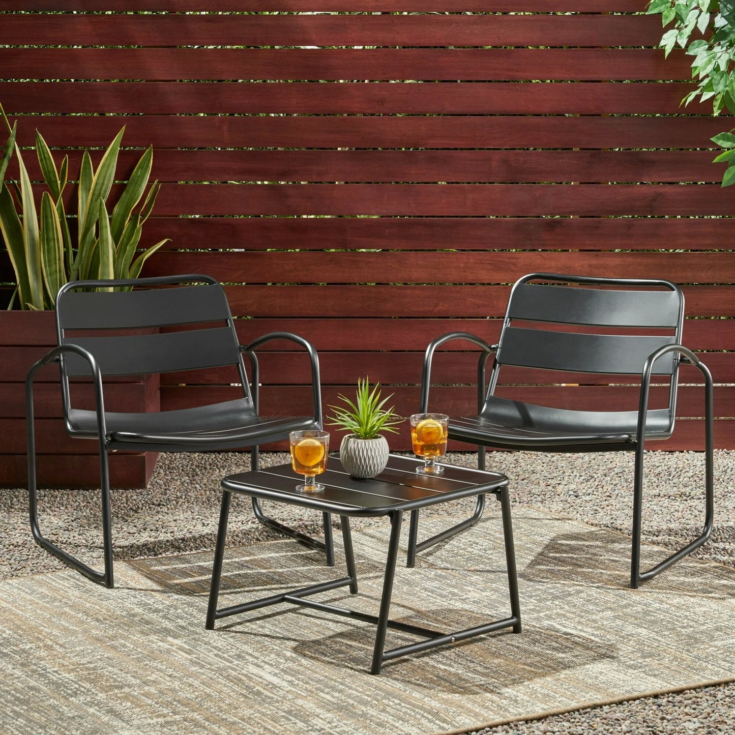 Conrad Chat Set