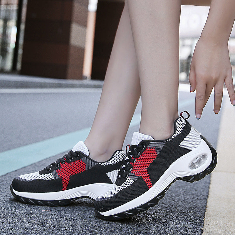 Lightweight Soft-soled Rocking Shoes With A Flyknit Mesh Upper And Air Cushion
