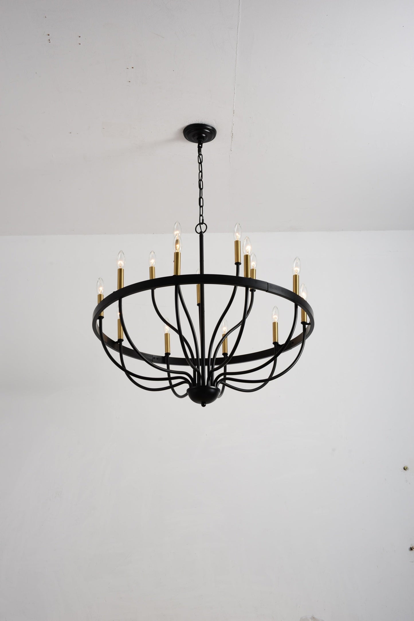 18-Light Industrial Iron Candle Chandelier