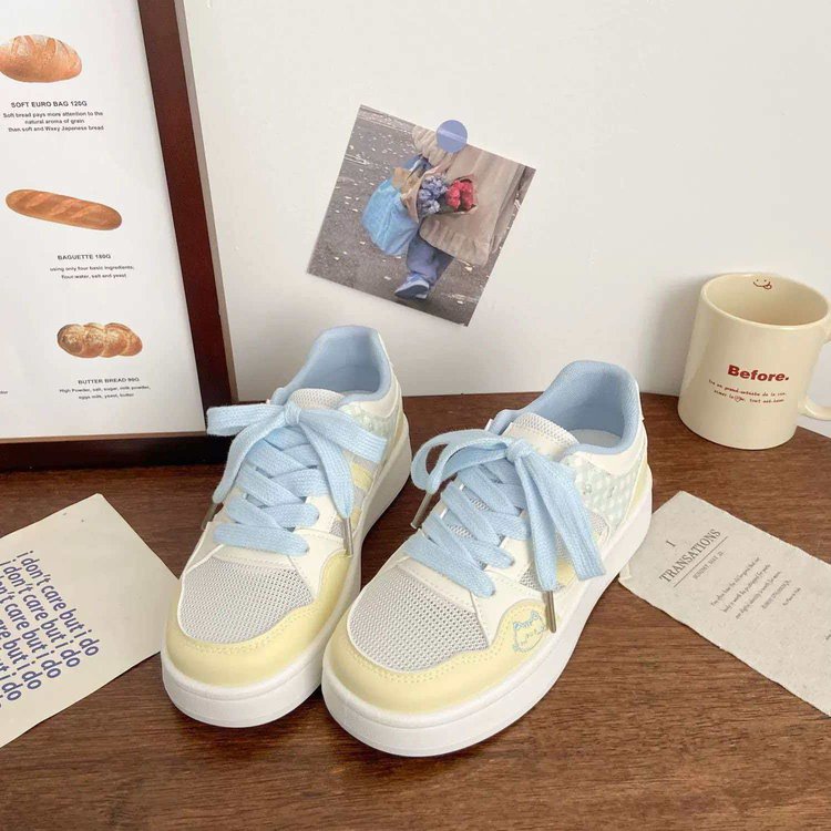 Cute Cat Design Low-Top White Shoes For Women, New Spring 2026 Collection, Versatile Fashion Casual Sneakers With Soft Sole And Unique Stylish Design
