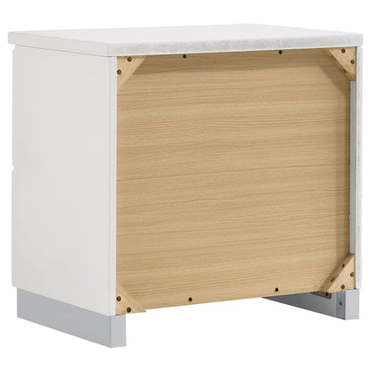 Felicity 4-piece California King Platform Bedroom Set White