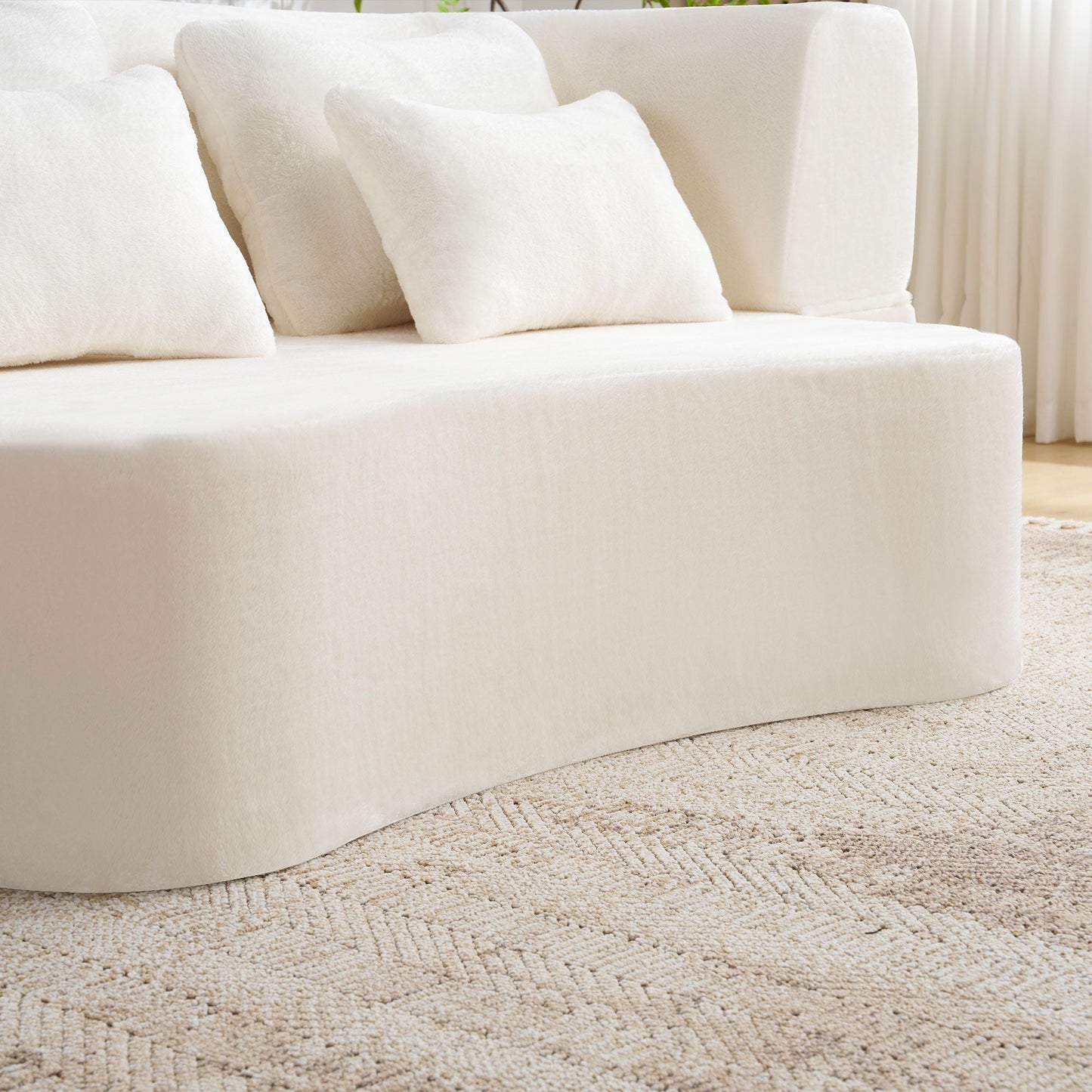 Modern Floor Sofa With 4 Pillows