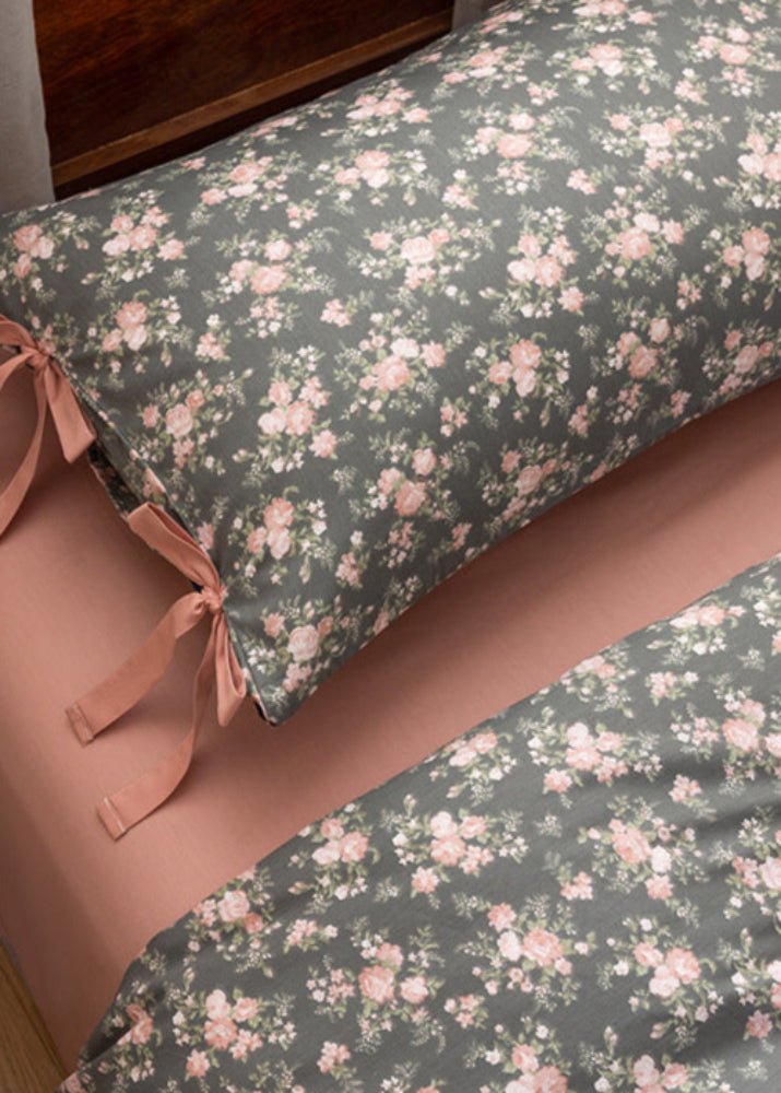 Celia Cottage Ribbon Bow Tie Floral Bedding Set / Blue