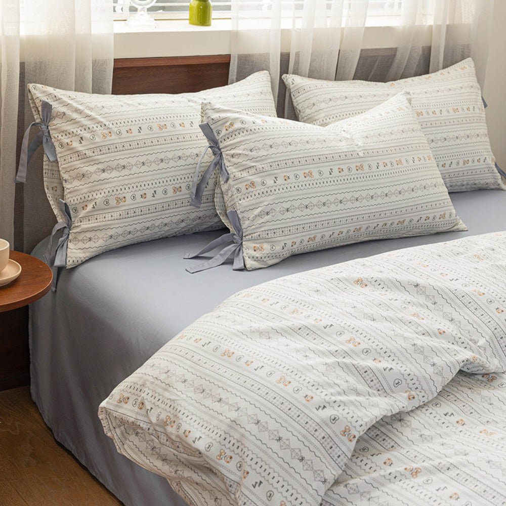 Celia Cottage Ribbon Bow Tie Floral Bedding Set / Blue