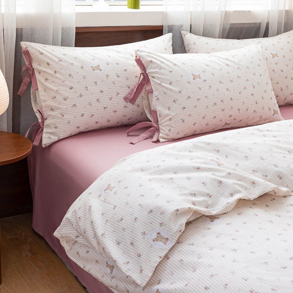 Celia Cottage Ribbon Bow Tie Floral Bedding Set / Blue