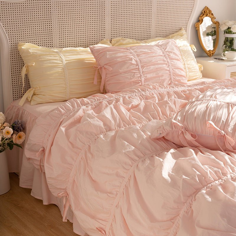 Coquette Ruffle Bedding Set with Ties / White