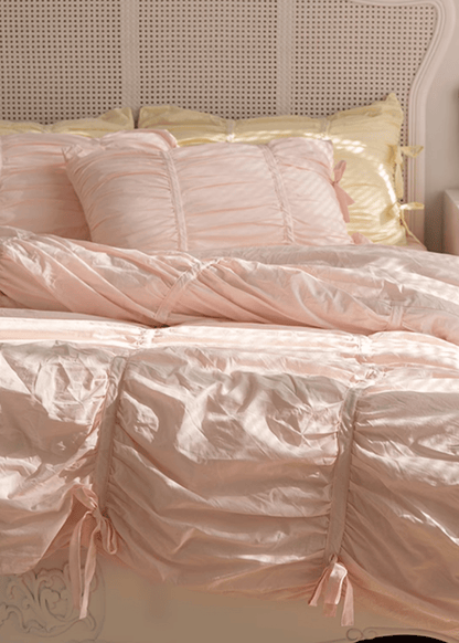 Coquette Ruffle Ribbon Ties Duvet Cover / Pink