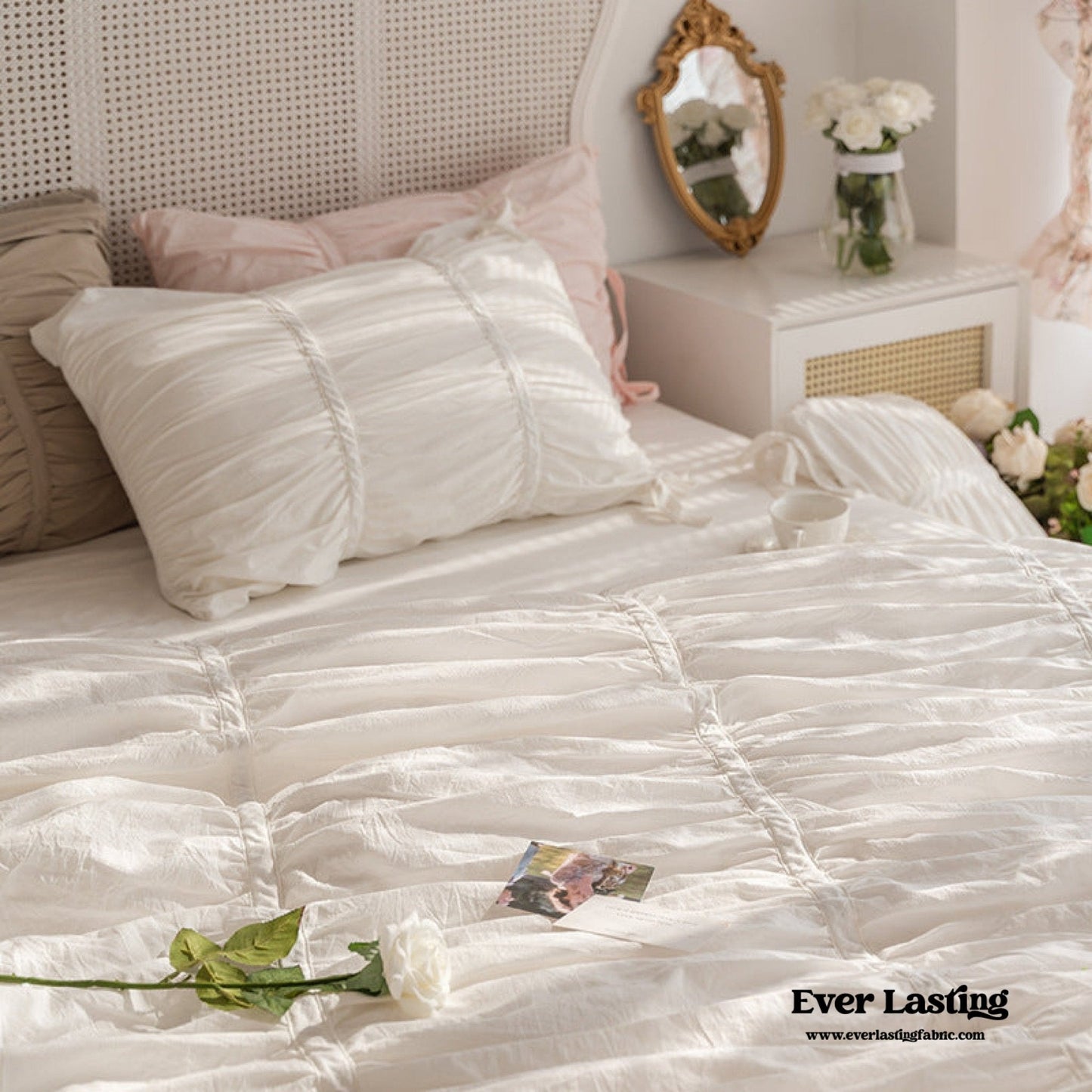 Coquette Ruffle Ribbon Ties Duvet Cover / Pink