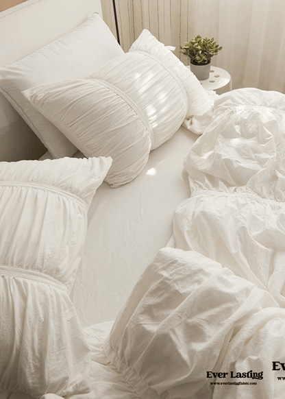 Coquette Ruffle Ribbon Ties Duvet Cover / White